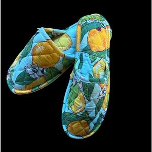 Vera Bradley Lemon Print Slippers NWOT